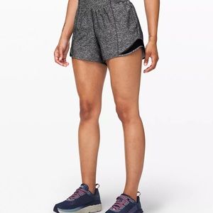 Lululemon Hotty Hot Short High Rise 4”